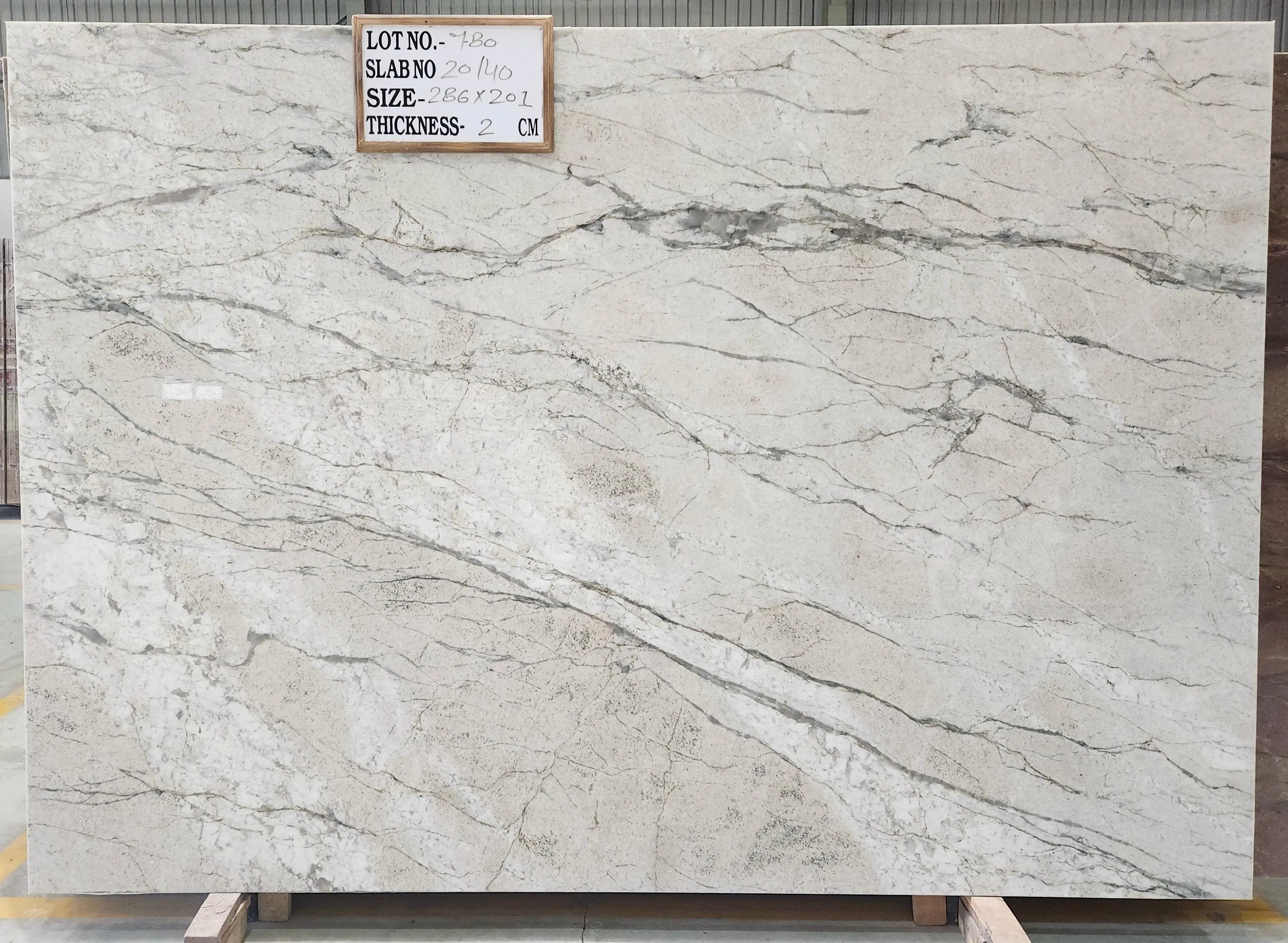 Quartz slabs and countertops in US